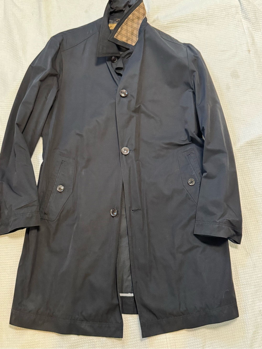 Hugo Boss Men's Black Trench Coat - Classic Water-Resistant Overcoat